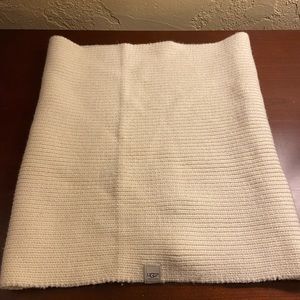 Ugg Scarf
